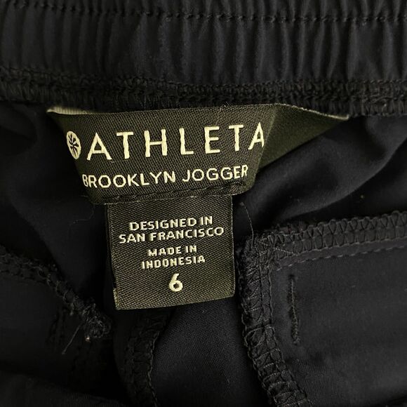Athleta Brooklyn Legacy Mid Rise Jogger Women's Size 6 - Picture 3 of 9
